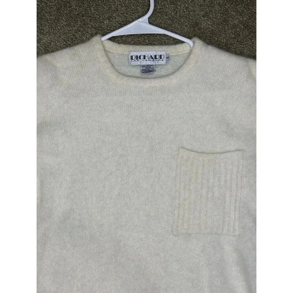RICHARD & CO VINTAGE Angora Lambswool Crew Neck Ivory Sweater Soft Comfy Sz XS - Picture 4 of 8